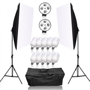 Four-Lamp Softbox Lighting for Clean Product & Portraits